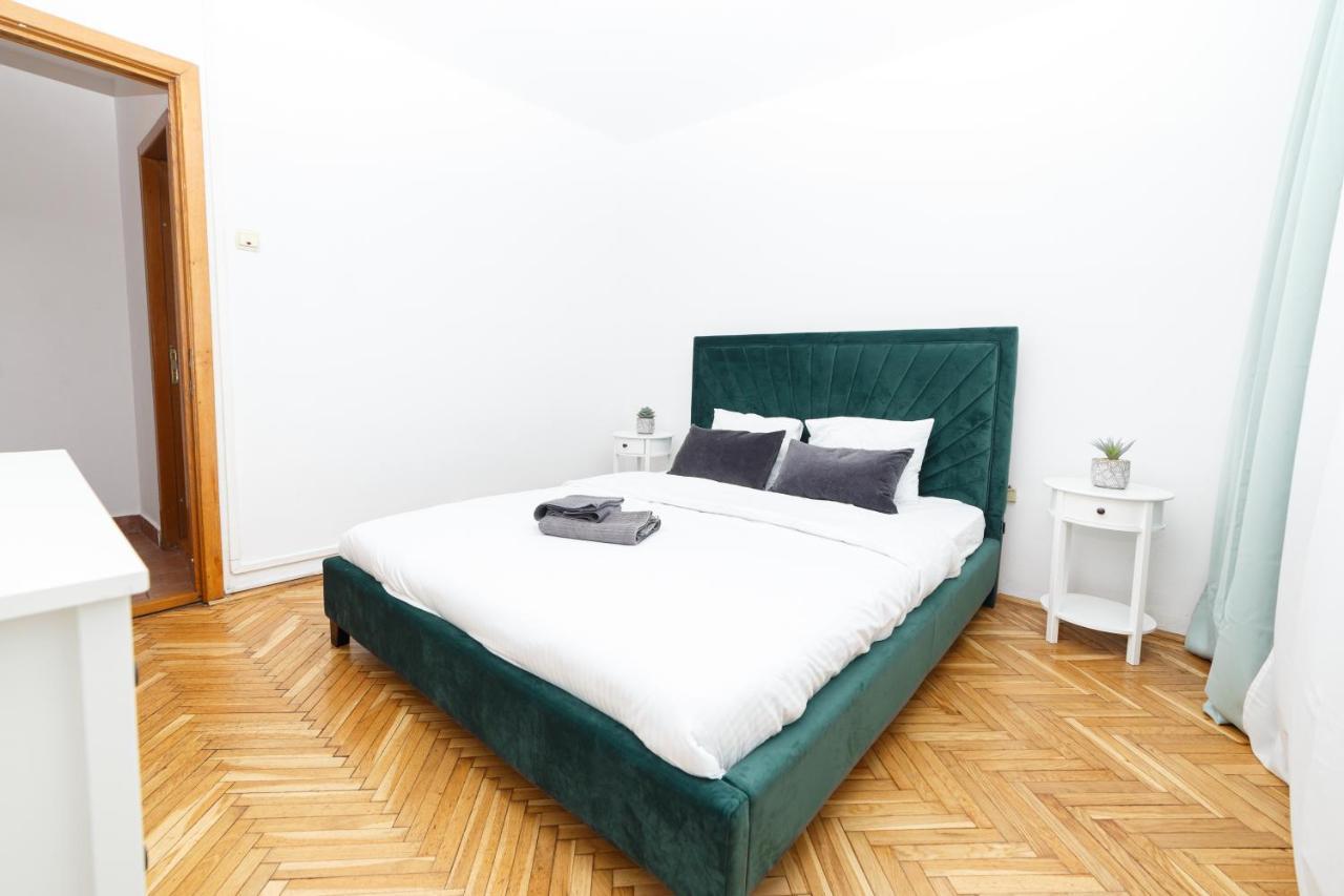 Apartamento Color Ap Calea Victoriei 12C Bucarest Exterior foto